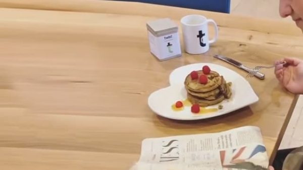 matcha-pancakes-recipe Matcha Pancake Recipe