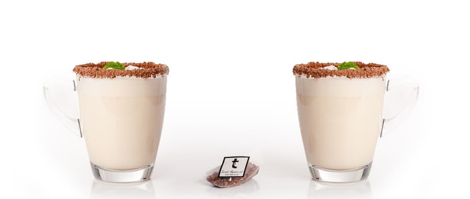 Tea lattes in glass cups with Twist teabag